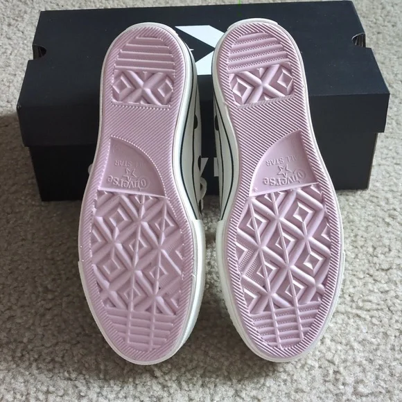 Converse Women's' All Star Lift White and Black Polka Dot Sneakers - Picture 6 of 6